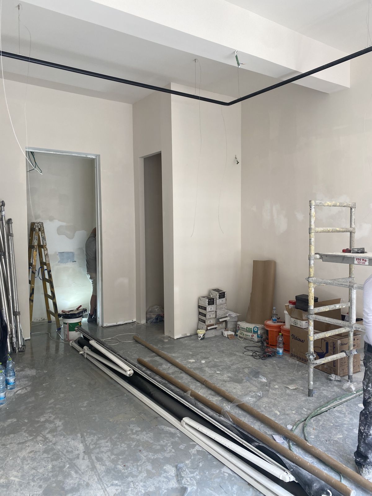 Showroom נווה צדק בוטיק בגדים: התוצאה